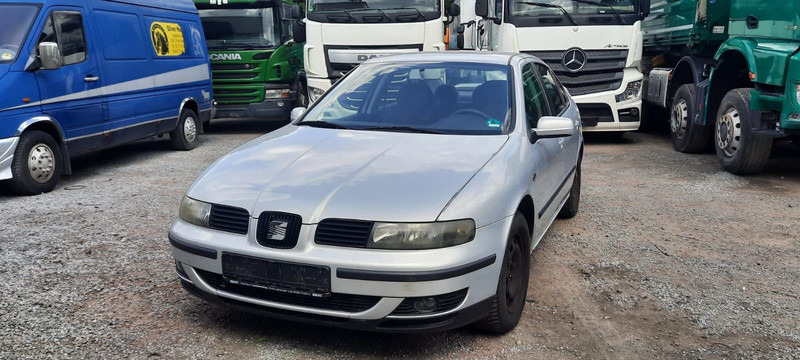 SEAT Toledo Signo 1,8 20V Autom - Limousine: das Bild 2 SEAT Toledo Signo 1,8 20V Autom - Limousine: das Bild 2