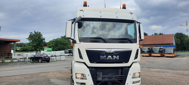 MAN TGX 18.440PS Kipperhyd. 1-Hand - Sattelzugmaschine: das Bild 2 MAN TGX 18.440PS Kipperhyd. 1-Hand - Sattelzugmaschine: das Bild 2
