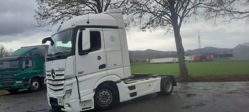 Mercedes-Benz 1845MP4 Euro:6 Vollausst - Sattelzugmaschine: das Bild 2 Mercedes-Benz 1845MP4 Euro:6 Vollausst - Sattelzugmaschine: das Bild 2