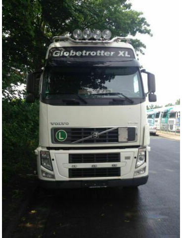 Volvo FH 440 G.Haus-Hochdach Euro:4 German Truck - Sattelzugmaschine: das Bild 2 Volvo FH 440 G.Haus-Hochdach Euro:4 German Truck - Sattelzugmaschine: das Bild 2