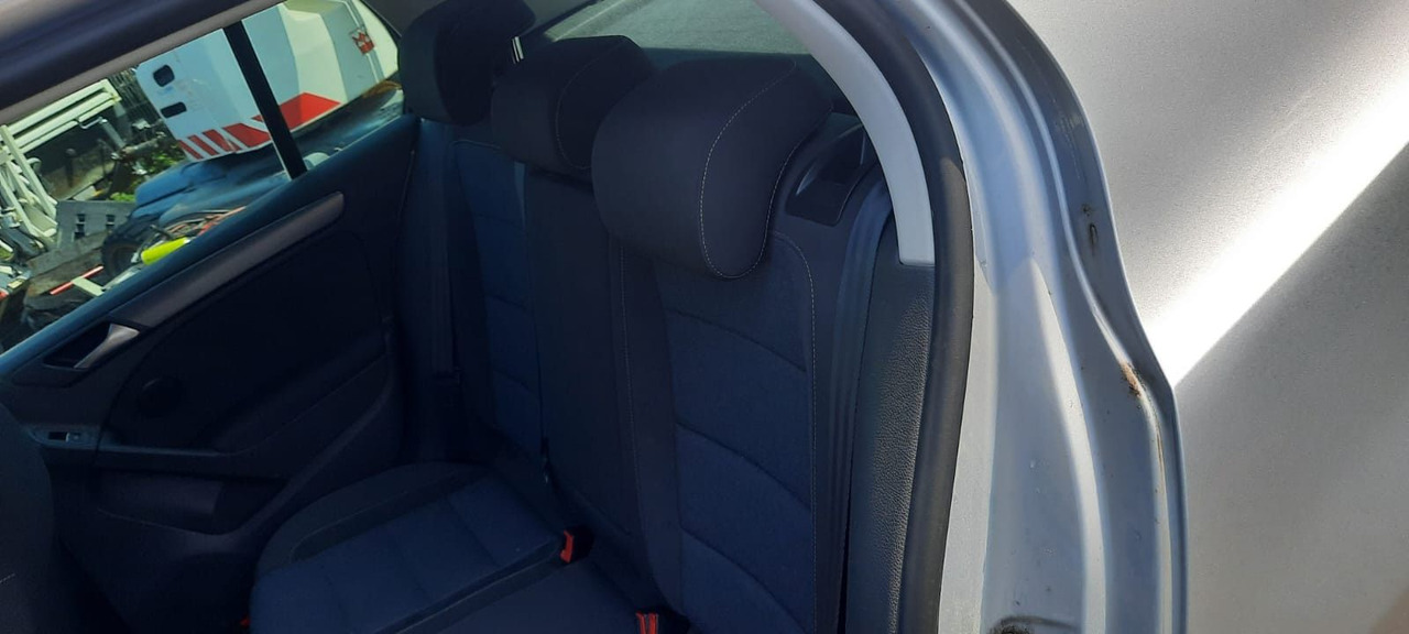 Volkswagen Golf - Limousine: das Bild 5 Volkswagen Golf - Limousine: das Bild 5