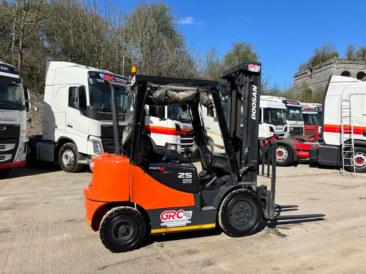 2012 DOOSAN D25S-5 Forklift - Dieselstapler: das Bild 2 2012 DOOSAN D25S-5 Forklift - Dieselstapler: das Bild 2