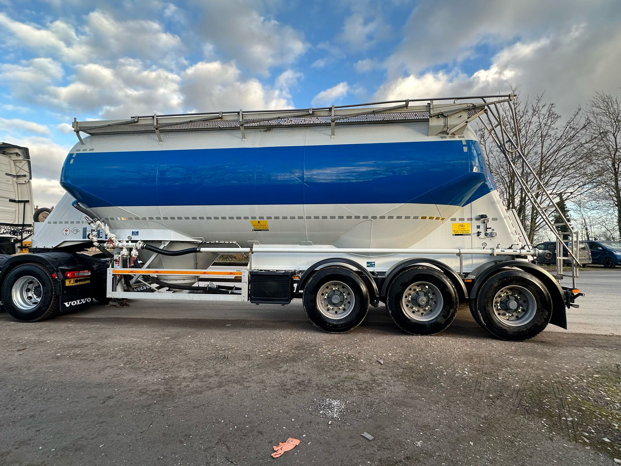 2013 Feldbinder Powder Tanker - Siloauflieger: das Bild 2 2013 Feldbinder Powder Tanker - Siloauflieger: das Bild 2