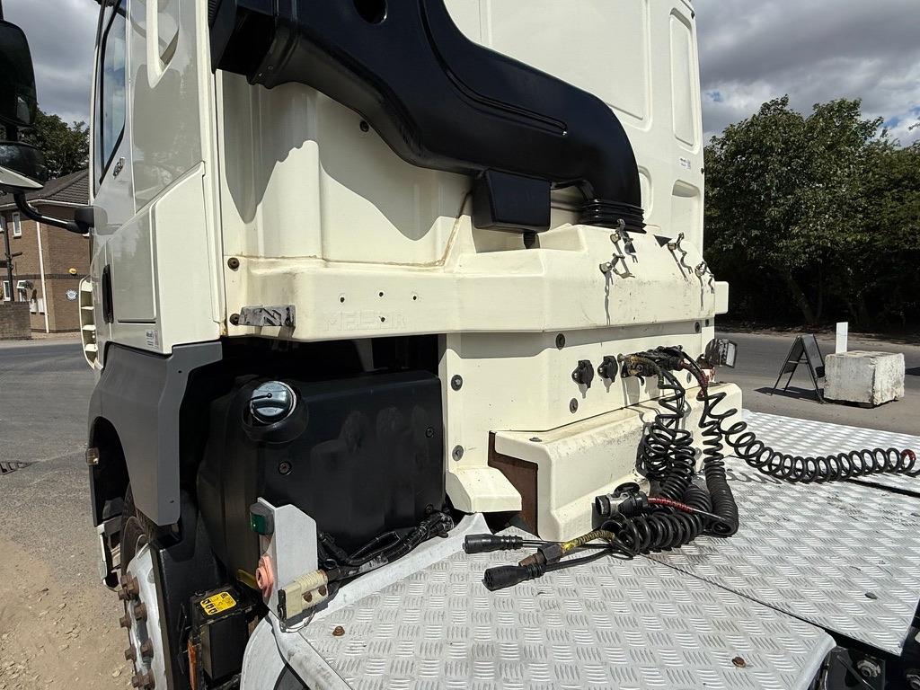 Sattelzugmaschine 2016 DAF CF 460 Tractor Unit: das Bild 27