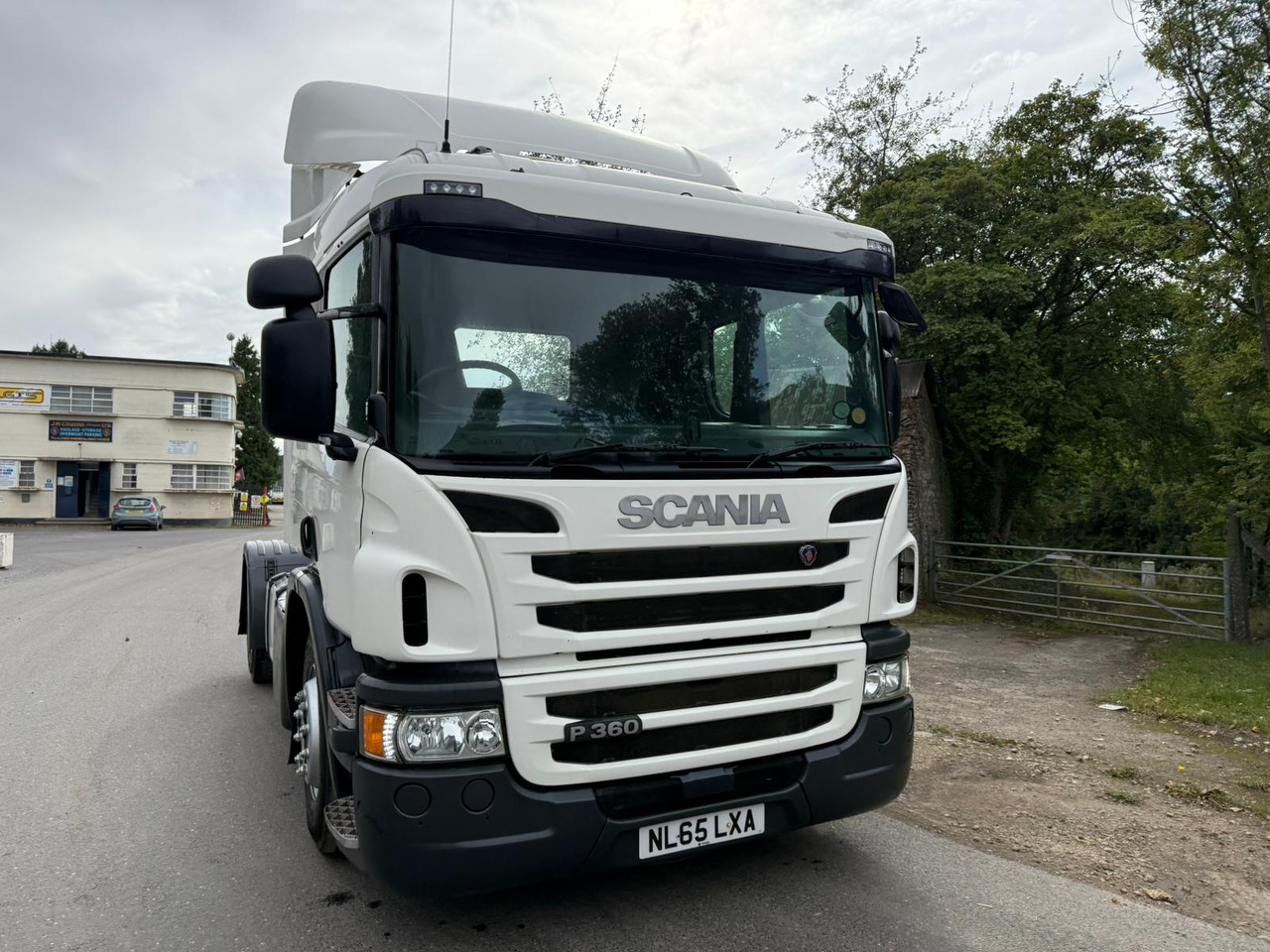 2016 Scania P360 Tractor Unit - Sattelzugmaschine: das Bild 2 2016 Scania P360 Tractor Unit - Sattelzugmaschine: das Bild 2