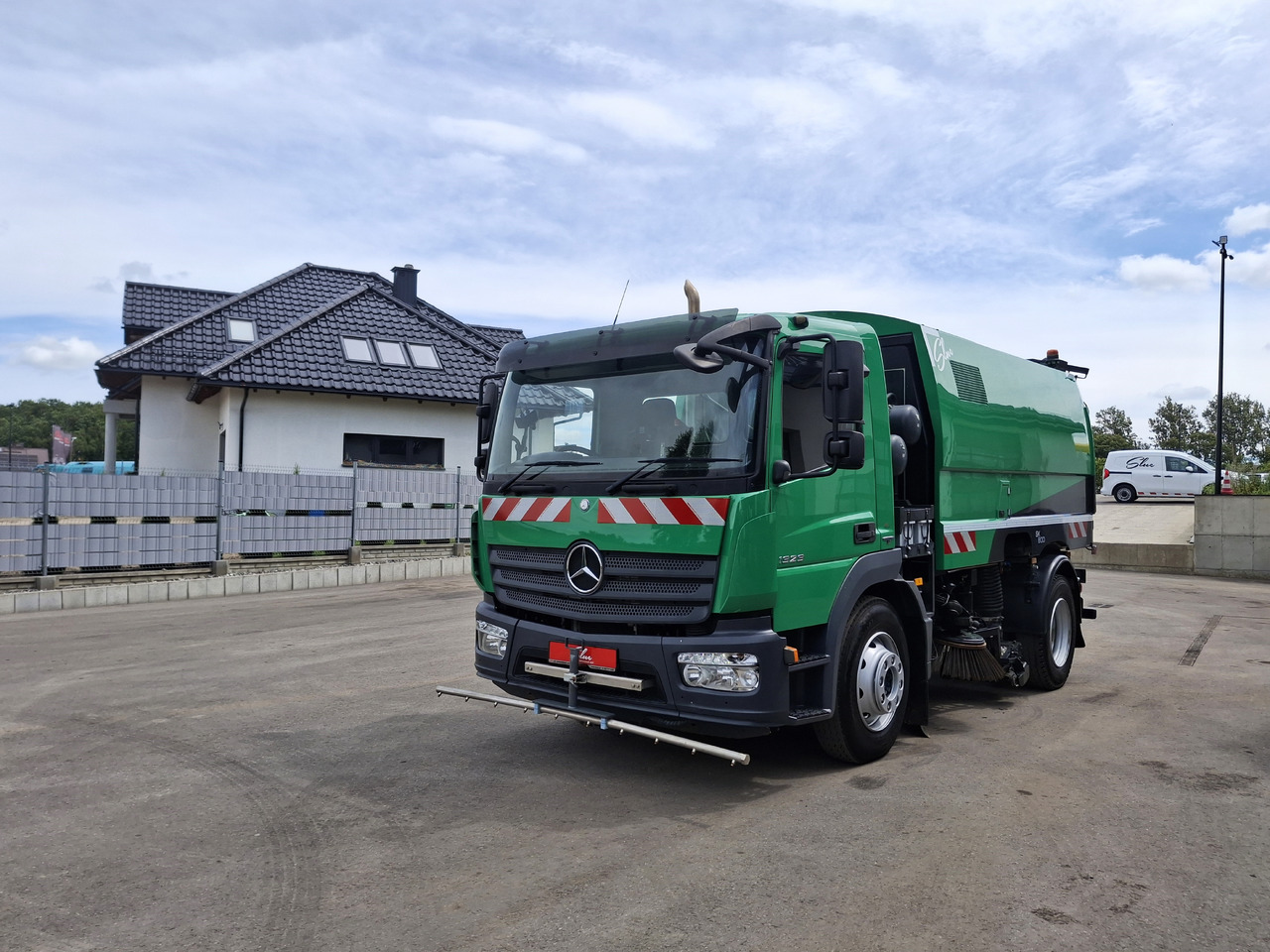 MERCEDES-BENZ Atego 1523 Zamiatarka Kehrmaschine Schmidt SK600 Karcher 2 Motoren Euro 6 PM10 Rura Do Liści - Kehrmaschine: das Bild 3 MERCEDES-BENZ Atego 1523 Zamiatarka Kehrmaschine Schmidt SK600 Karcher 2 Motoren Euro 6 PM10 Rura Do Liści - Kehrmaschine: das Bild 3