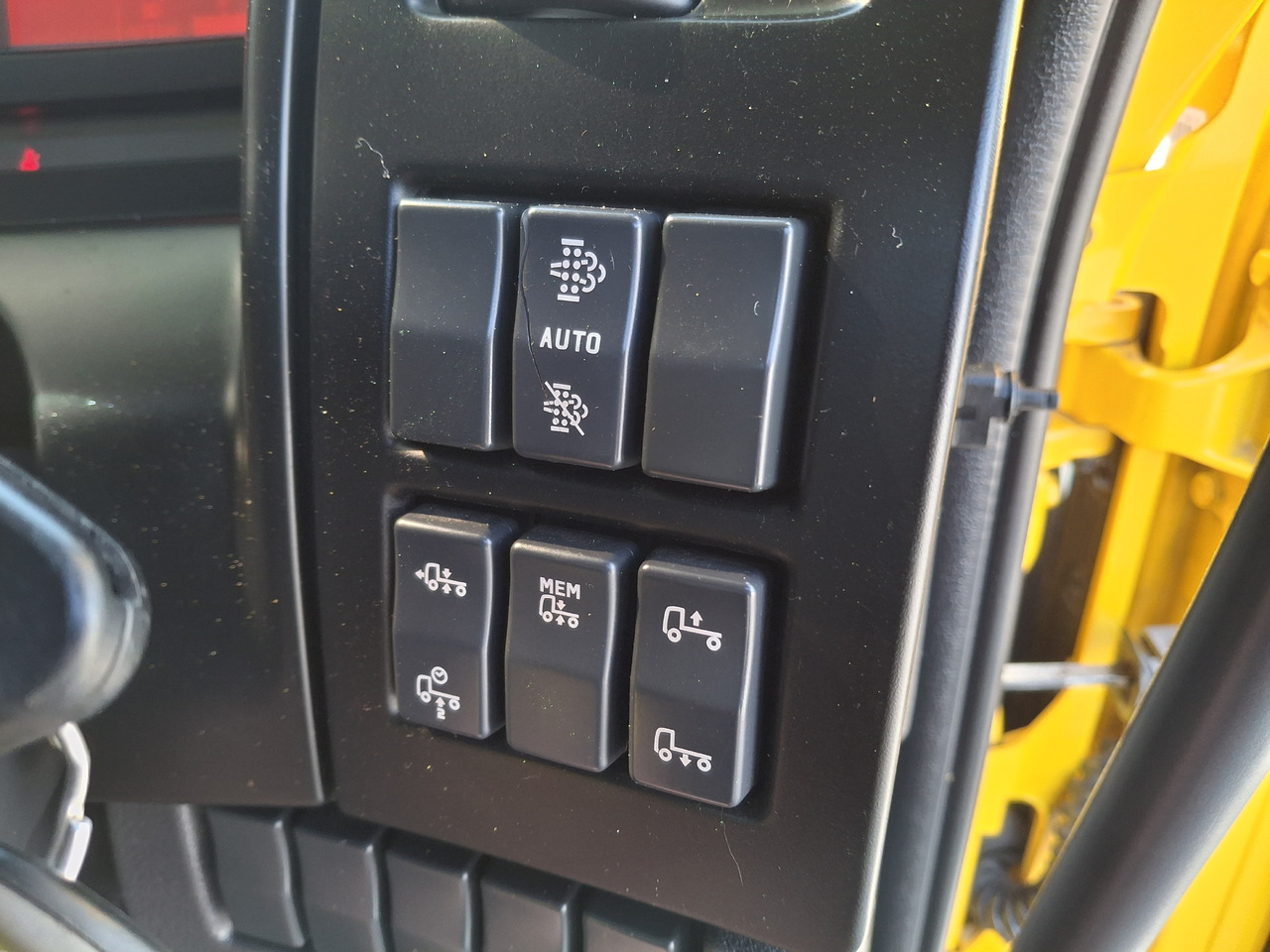 Kehrmaschine RENAULT C280 Kehrmaschine Zamiatarka SEMAT Zoeller FAUN Karcher L/R 2 Motoren 2018r 740 Mth Euro 6: das Bild 47
