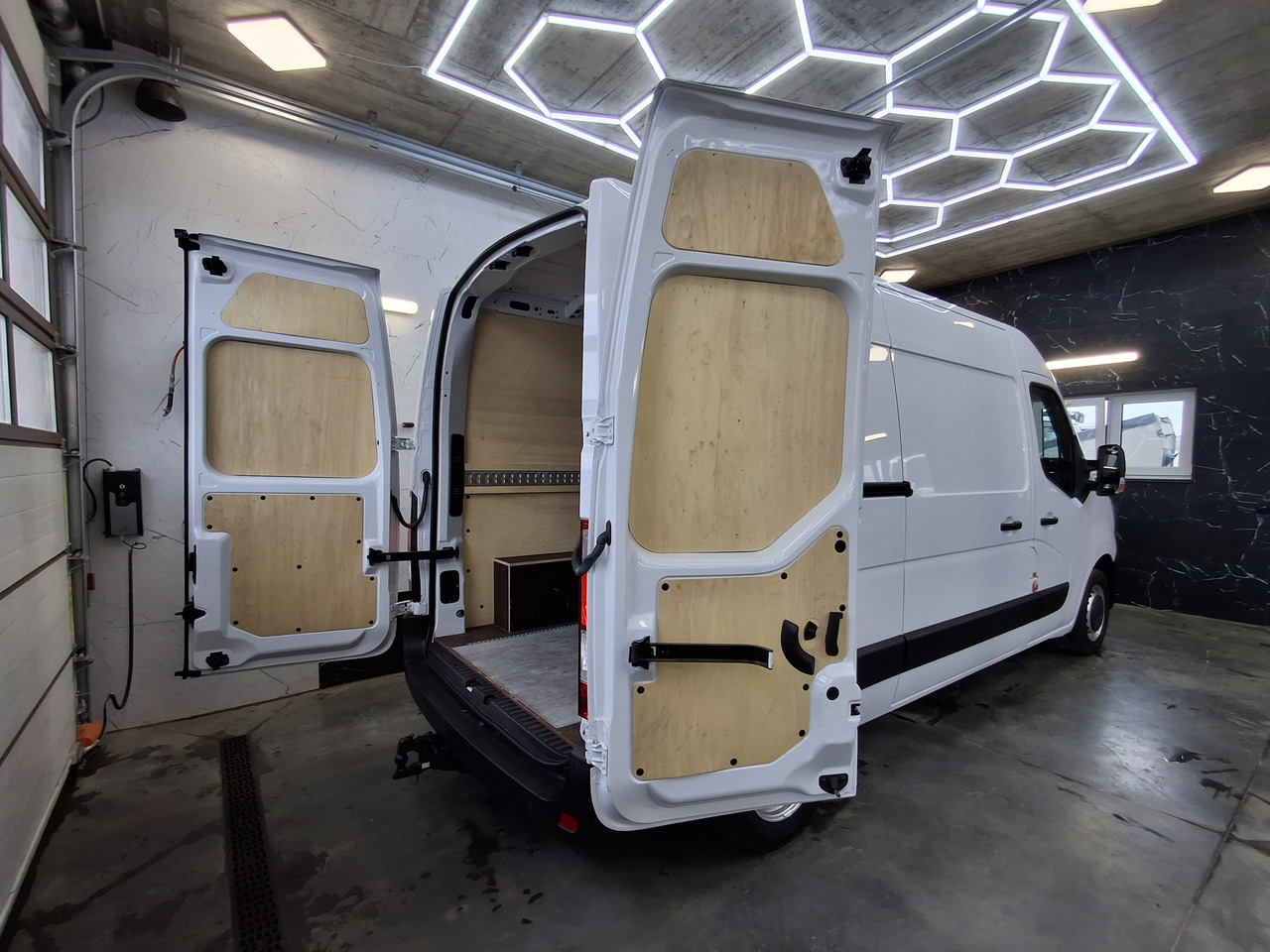 Kastenwagen Renault Master ADR 9.1.1.2 EX/II: das Bild 7