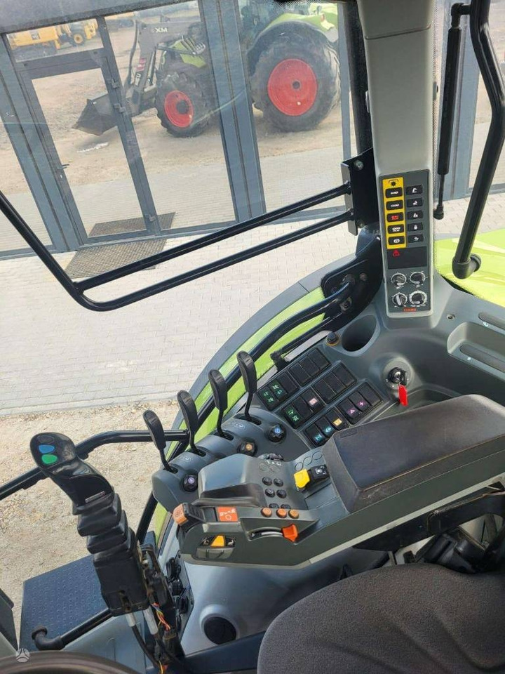 Traktor Claas Claas Arion 530: das Bild 9