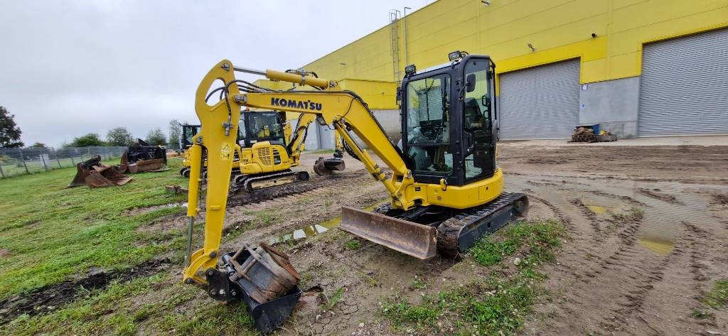 Komatsu PC 30 MR-5 - Minibagger: das Bild 2 Komatsu PC 30 MR-5 - Minibagger: das Bild 2