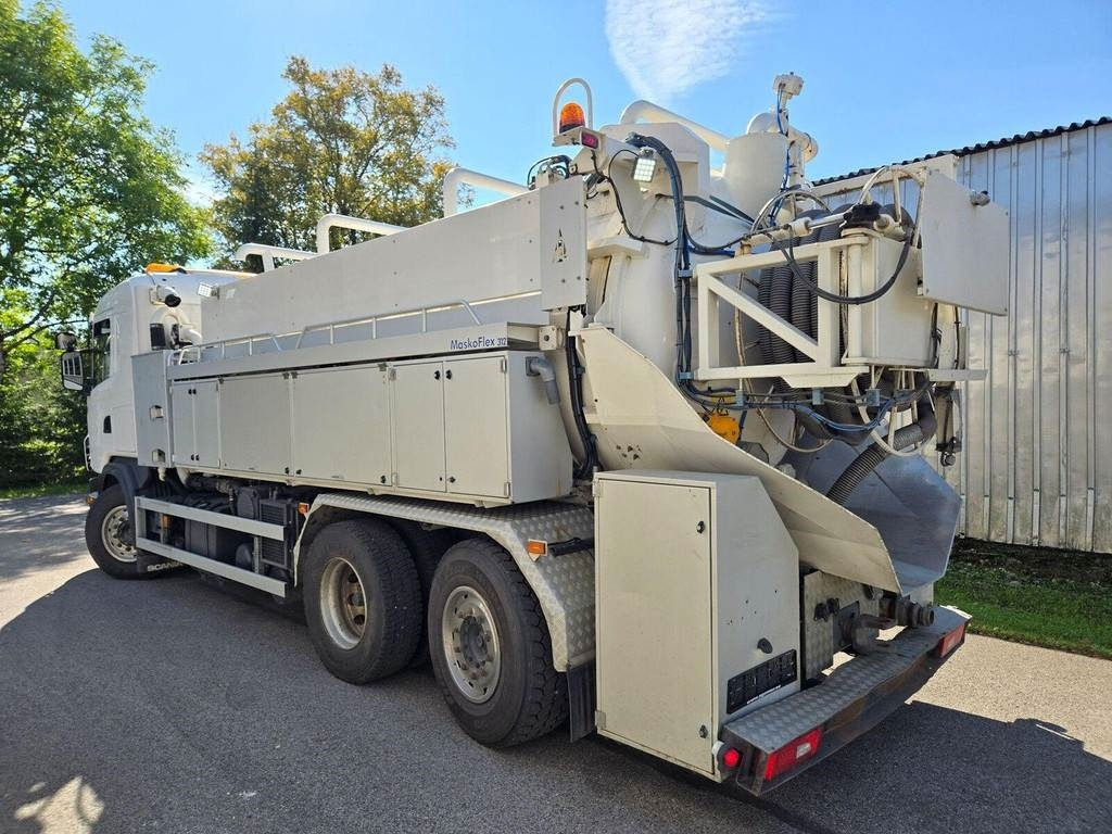 Scania G420 6X2 J. Hvidtved Larsen - Saug-/ Spülfahrzeug: das Bild 2 Scania G420 6X2 J. Hvidtved Larsen - Saug-/ Spülfahrzeug: das Bild 2