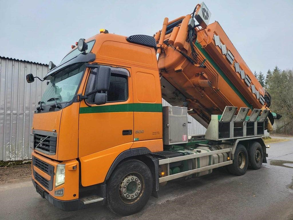 Volvo FH500 6X2 ADR KORP&SON - Saug-/ Spülfahrzeug: das Bild 1 Volvo FH500 6X2 ADR KORP&SON - Saug-/ Spülfahrzeug: das Bild 1