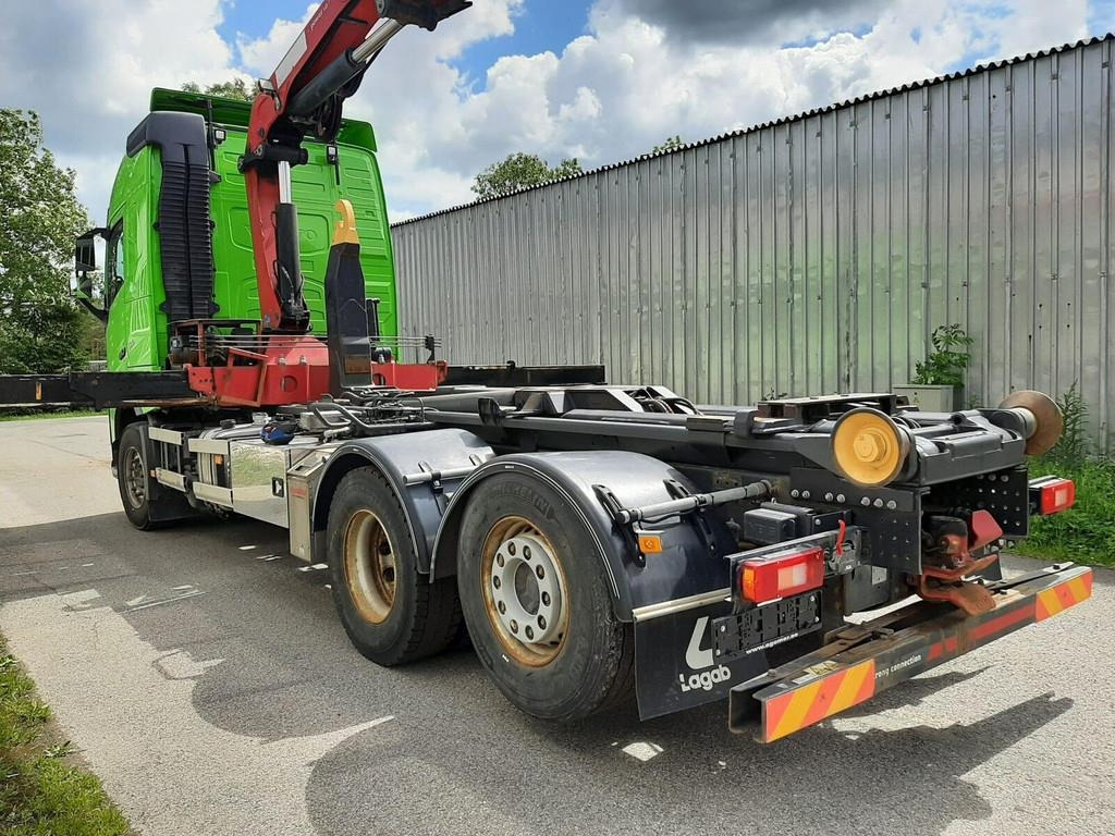 Volvo FH500 6X2 PALIFT + HMF 2120 K5 - Abrollkipper: das Bild 2 Volvo FH500 6X2 PALIFT + HMF 2120 K5 - Abrollkipper: das Bild 2