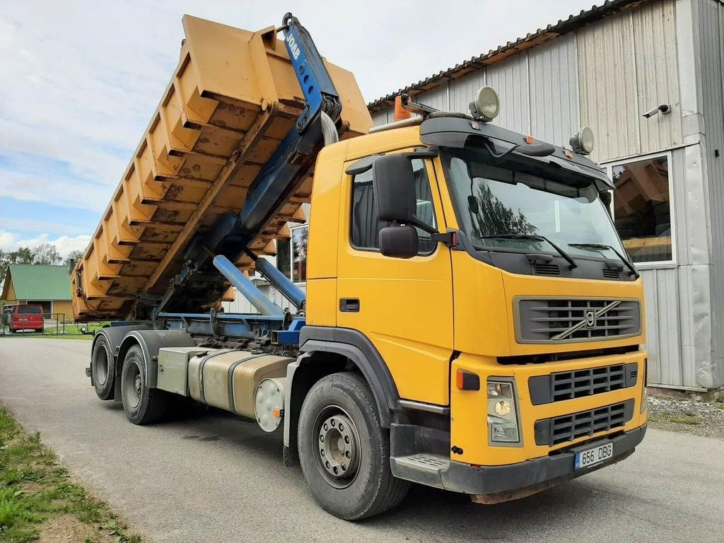 Volvo FM12 460 6X2 JOAB 338kW - Abrollkipper: das Bild 4 Volvo FM12 460 6X2 JOAB 338kW - Abrollkipper: das Bild 4