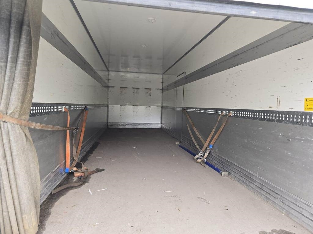 Volvo FM330 4X2 - Koffer LKW: das Bild 3 Volvo FM330 4X2 - Koffer LKW: das Bild 3