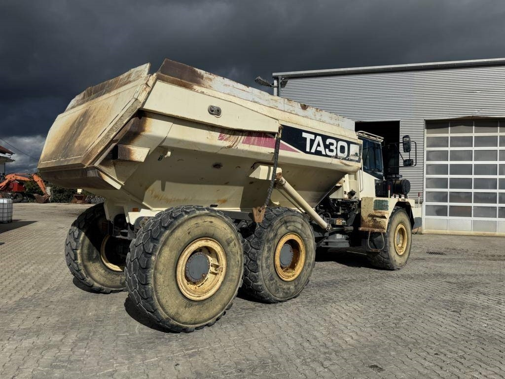 Terex TA 30 - Knickgelenkter Dumper: das Bild 2 Terex TA 30 - Knickgelenkter Dumper: das Bild 2
