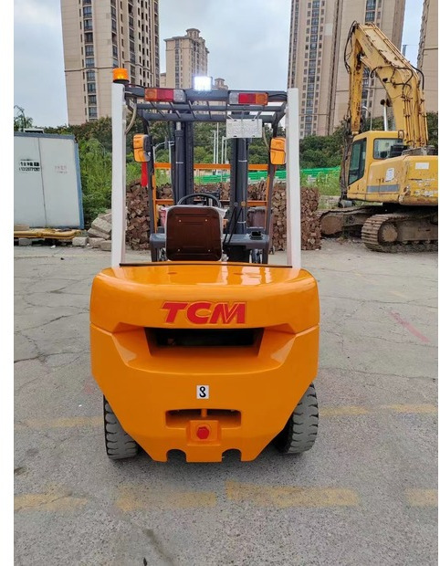 2021 TCM HL35 - Gabelstapler: das Bild 1 2021 TCM HL35 - Gabelstapler: das Bild 1