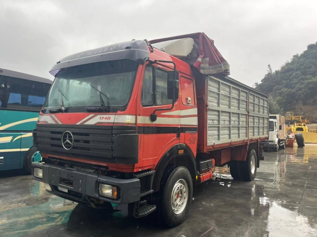 Mercedes-Benz 1748 - Kipper: das Bild 3 Mercedes-Benz 1748 - Kipper: das Bild 3
