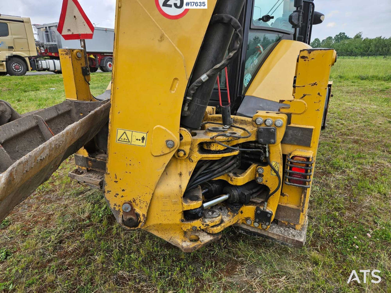 Baggerlader 2016 Caterpillar 432F: das Bild 9 Baggerlader 2016 Caterpillar 432F: das Bild 9