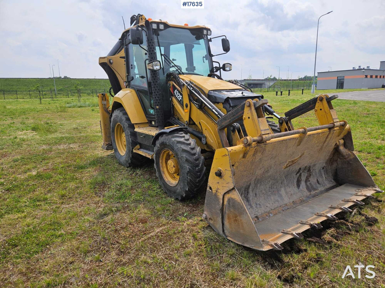 2016 Caterpillar 432F - Baggerlader: das Bild 2 2016 Caterpillar 432F - Baggerlader: das Bild 2