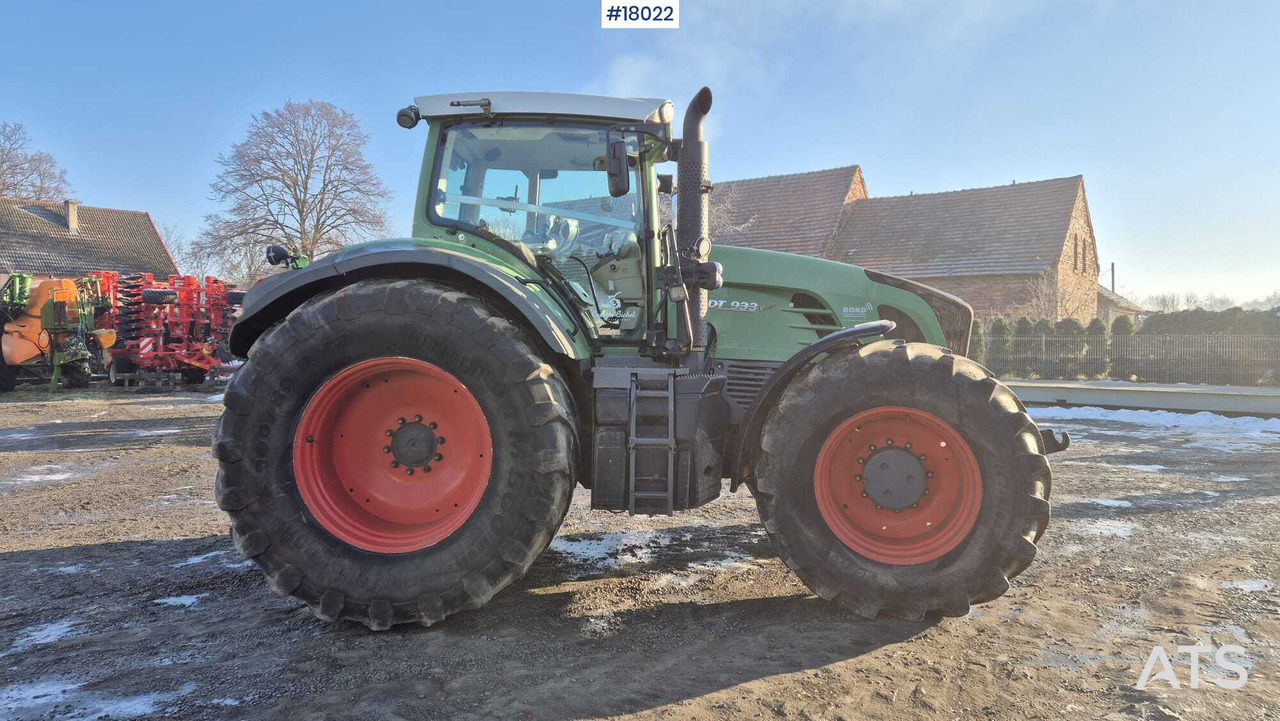 FENDT 933 Vario agricultural tractor (2015) - Traktor: das Bild 5 FENDT 933 Vario agricultural tractor (2015) - Traktor: das Bild 5