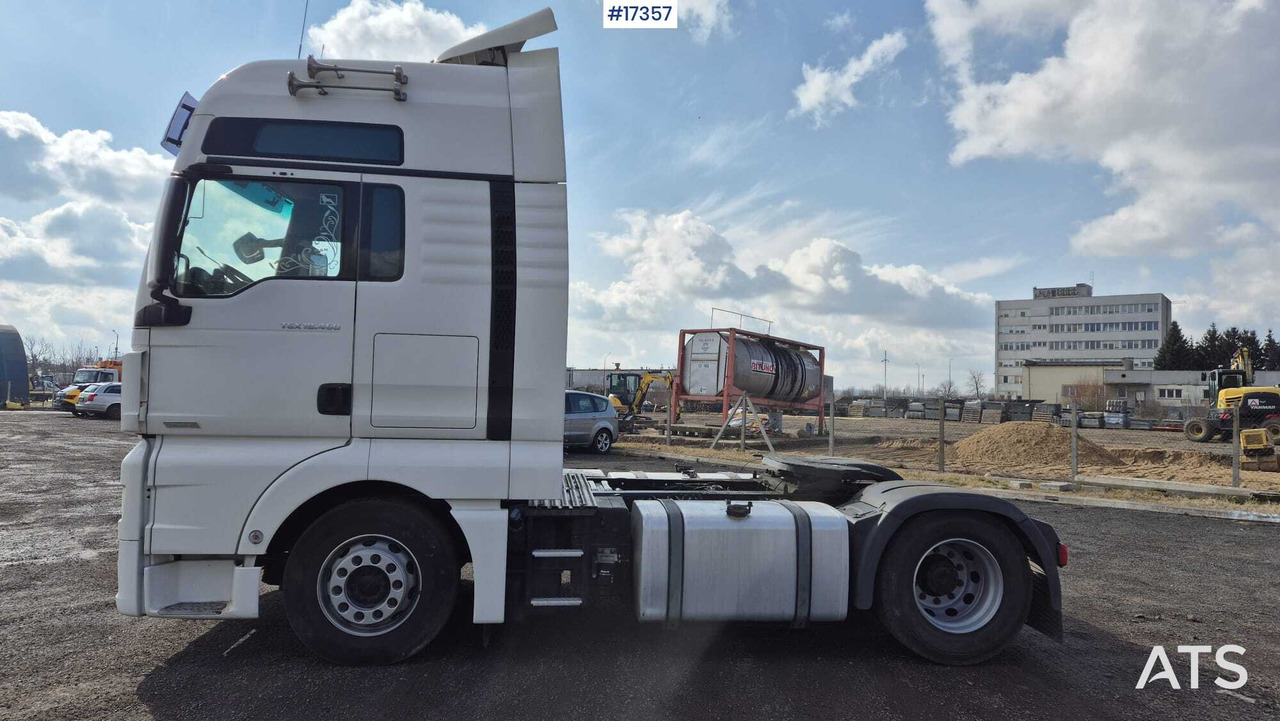 Truck tractor MAN TGX 18.460 EfficientLine 2 (2017) - Sattelzugmaschine: das Bild 5 Truck tractor MAN TGX 18.460 EfficientLine 2 (2017) - Sattelzugmaschine: das Bild 5