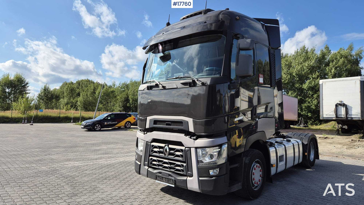 Truck tractor RENAULT T520 (2016) - Sattelzugmaschine: das Bild 1 Truck tractor RENAULT T520 (2016) - Sattelzugmaschine: das Bild 1