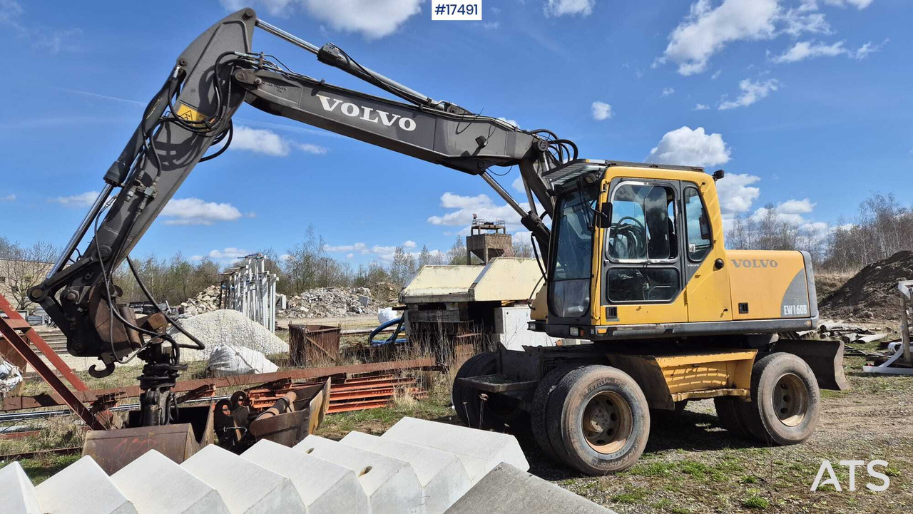 Wheeled excavator VOLVO EW 160B (2003) - Mobilbagger: das Bild 1 Wheeled excavator VOLVO EW 160B (2003) - Mobilbagger: das Bild 1