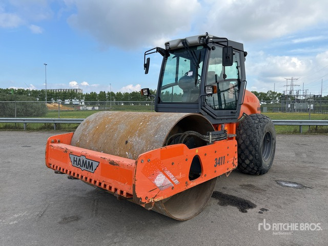 2014 Hamm 3411 Smooth Drum Compactor - Schlegelmäher/ Mulcher: das Bild 1 2014 Hamm 3411 Smooth Drum Compactor - Schlegelmäher/ Mulcher: das Bild 1