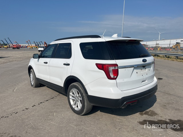 2015 Ford Explorer 4WD SUV - SUV/ Geländewagen: das Bild 2 2015 Ford Explorer 4WD SUV - SUV/ Geländewagen: das Bild 2