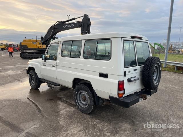 2018 Toyota Land Cruiser 4WD SUV - SUV/ Geländewagen: das Bild 2 2018 Toyota Land Cruiser 4WD SUV - SUV/ Geländewagen: das Bild 2