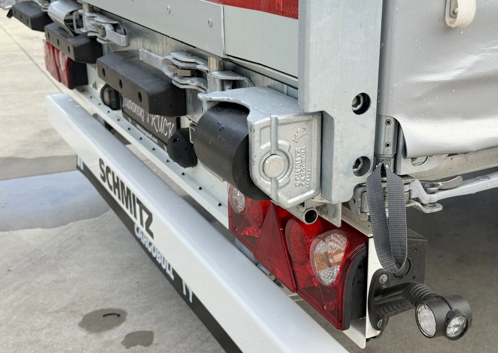 Leasing für  Schmitz Cargobull MEGA VARIOS Schmitz Cargobull MEGA VARIOS: das Bild 18