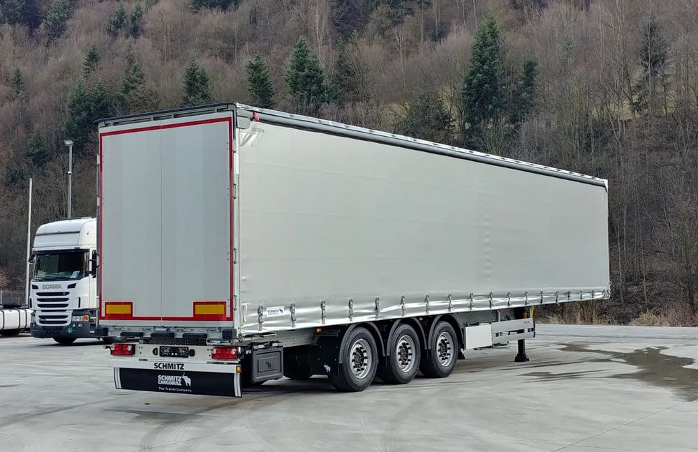 Schmitz Cargobull VARIOS + SKRZYNKA - Planenauflieger: das Bild 2 Schmitz Cargobull VARIOS + SKRZYNKA - Planenauflieger: das Bild 2