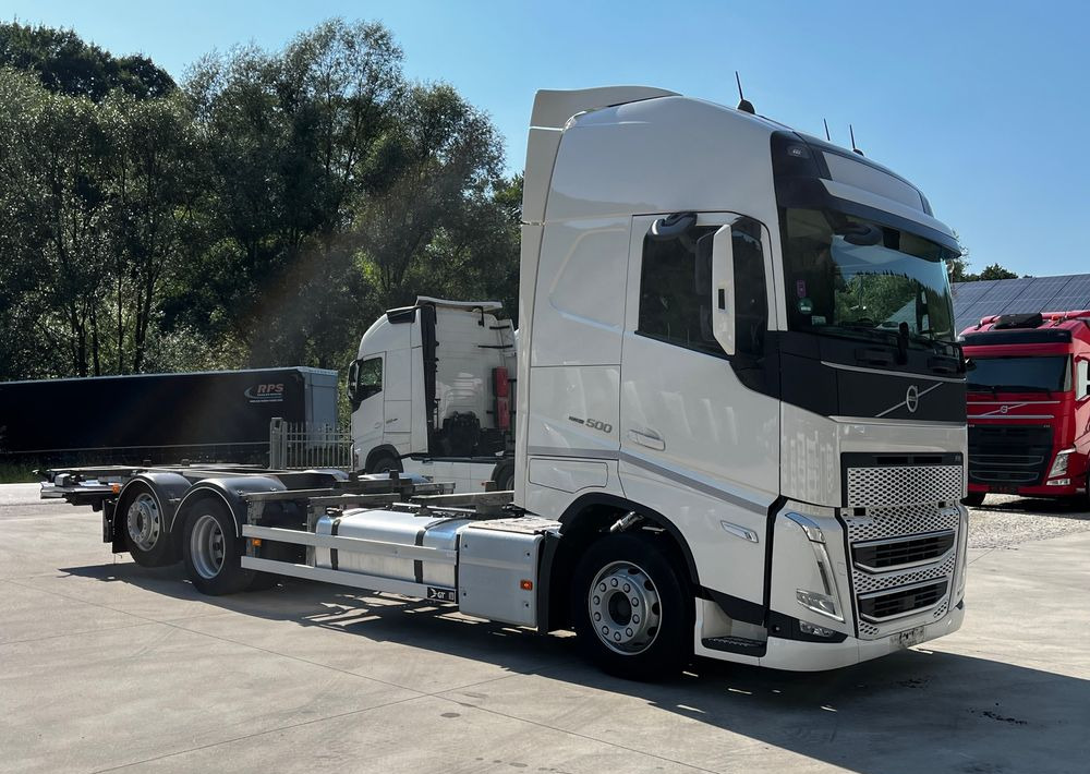 Volvo FH500 BDF 6x2 // Dolny zaczep // Euro 6 motor ! // New Face // XXL Cab // - Fahrgestell LKW: das Bild 2 Volvo FH500 BDF 6x2 // Dolny zaczep // Euro 6 motor ! // New Face // XXL Cab // - Fahrgestell LKW: das Bild 2