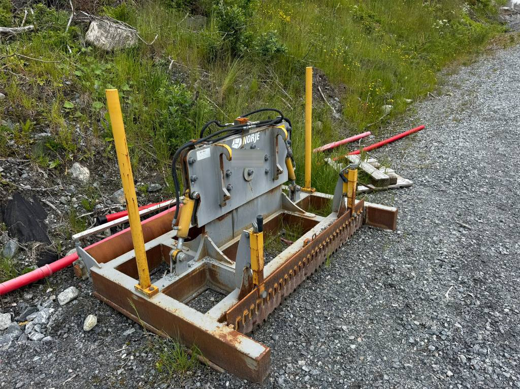 Norje Justeringsbalk - Anbauteil für Baumaschine: das Bild 4 Norje Justeringsbalk - Anbauteil für Baumaschine: das Bild 4