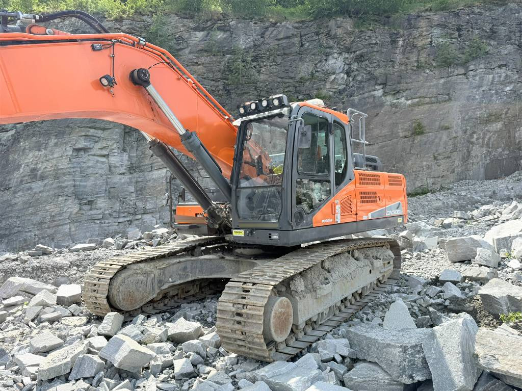 Doosan DX 300 LC-5 - Kettenbagger: das Bild 2 Doosan DX 300 LC-5 - Kettenbagger: das Bild 2