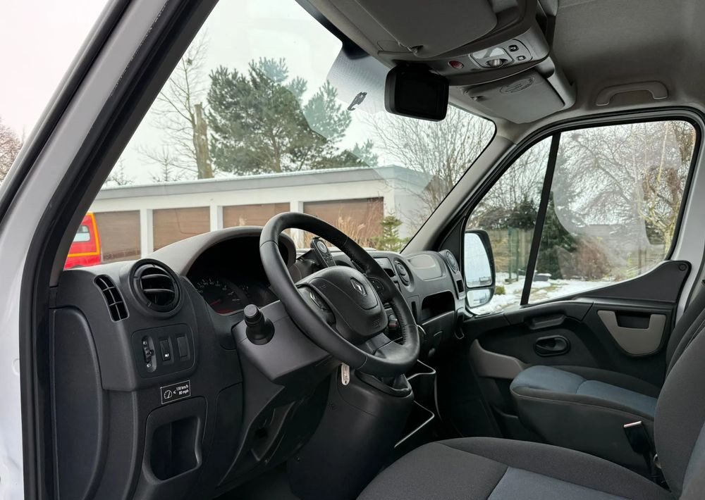 Renault Master - Koffer Transporter: das Bild 5 Renault Master - Koffer Transporter: das Bild 5