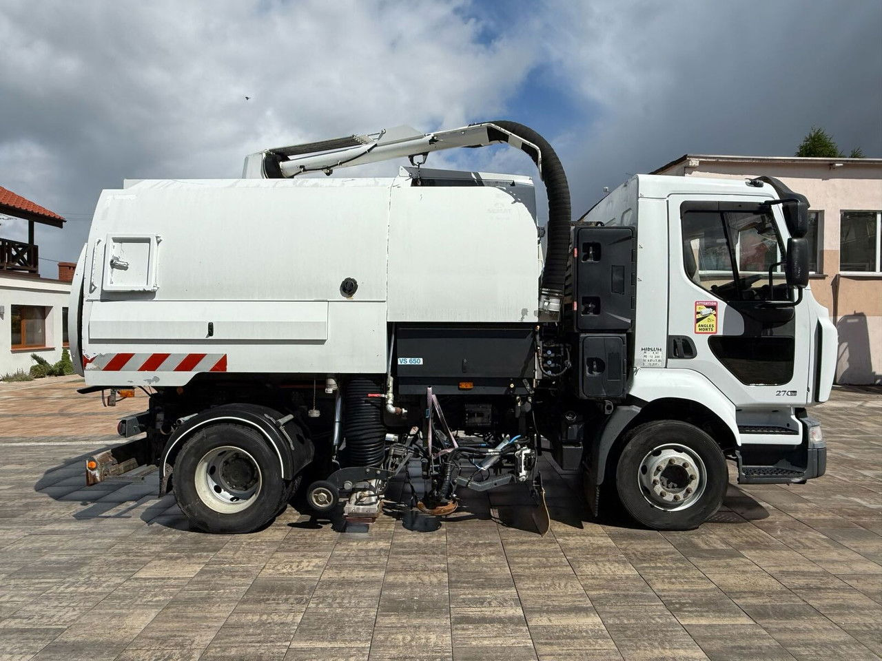 Renault Midlum 270 DXi - Kehrmaschine: das Bild 4 Renault Midlum 270 DXi - Kehrmaschine: das Bild 4