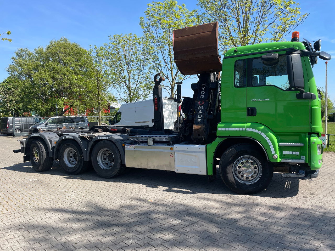 MAN TGS 35.420 met hiab 19tm Z kraan en 26t haakarm, bouwjaar 2018 - Containerwagen/ Wechselfahrgestell LKW, Autokran: das Bild 5 MAN TGS 35.420 met hiab 19tm Z kraan en 26t haakarm, bouwjaar 2018 - Containerwagen/ Wechselfahrgestell LKW, Autokran: das Bild 5