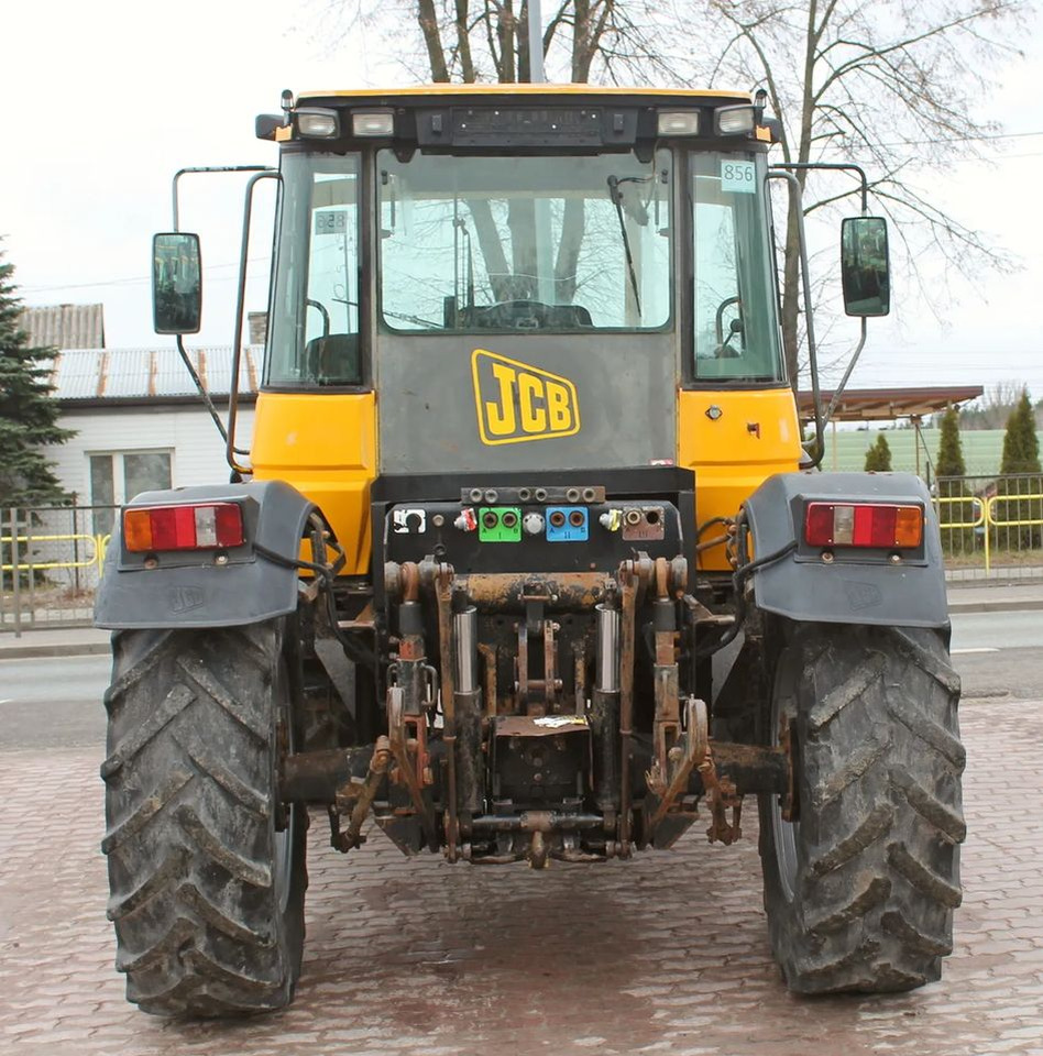 Traktor JCB Fastrac 155-65: das Bild 8