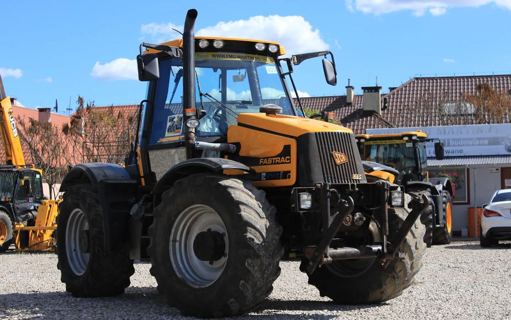 JCB Fastrac 2140 - Traktor: das Bild 3 JCB Fastrac 2140 - Traktor: das Bild 3