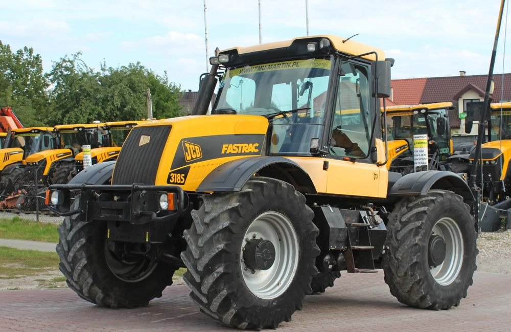 JCB Fastrac 3185 - Traktor: das Bild 3 JCB Fastrac 3185 - Traktor: das Bild 3