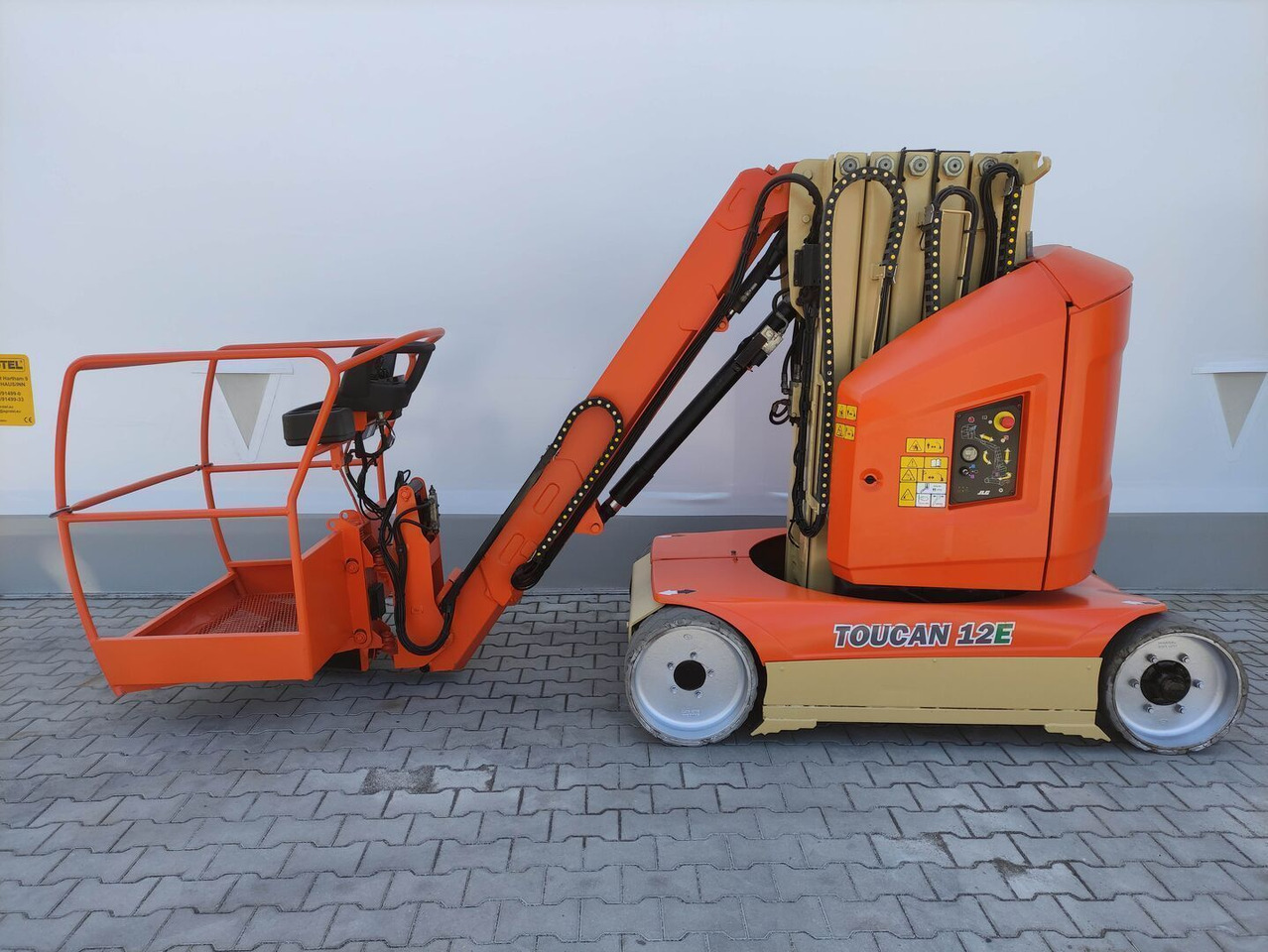 JLG Toucan 12 E (LACK NEU) - Teleskopmastbühne: das Bild 1 JLG Toucan 12 E (LACK NEU) - Teleskopmastbühne: das Bild 1