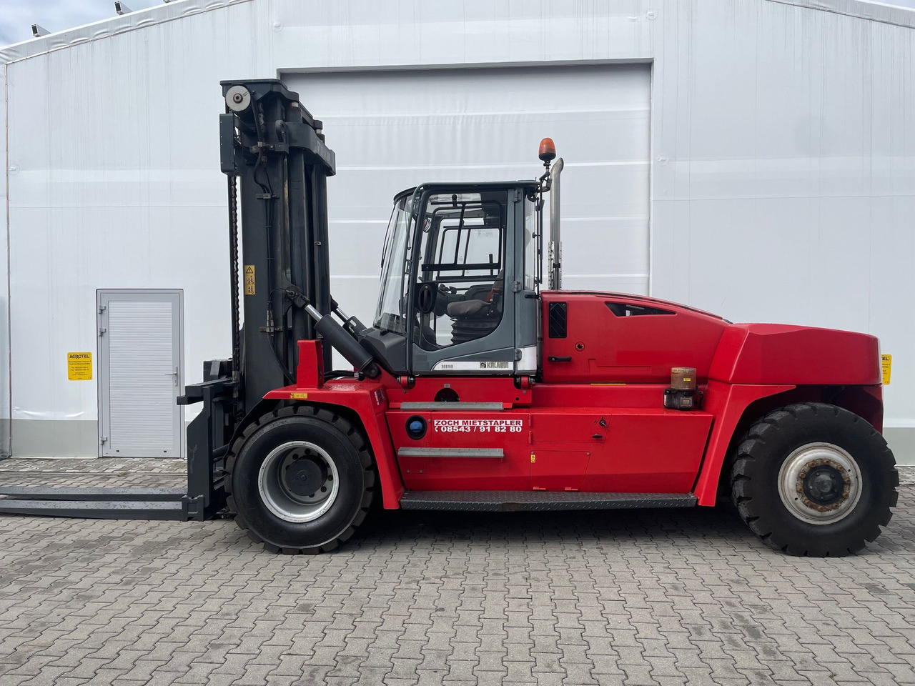 Kalmar DCG160-12 - Containerstapler: das Bild 1 Kalmar DCG160-12 - Containerstapler: das Bild 1