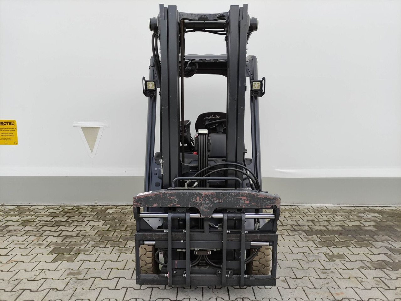 Linde E16-C-02-387 EVO - Elektrostapler: das Bild 3 Linde E16-C-02-387 EVO - Elektrostapler: das Bild 3