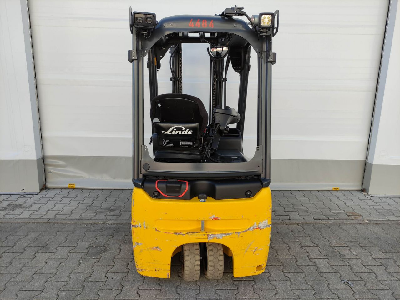 Linde E16C-02-386 EVO - Elektrostapler: das Bild 4 Linde E16C-02-386 EVO - Elektrostapler: das Bild 4