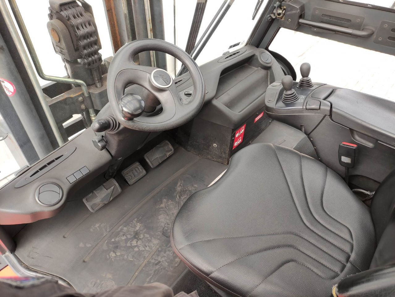 Linde H80D/900/396-02 - Dieselstapler: das Bild 5 Linde H80D/900/396-02 - Dieselstapler: das Bild 5