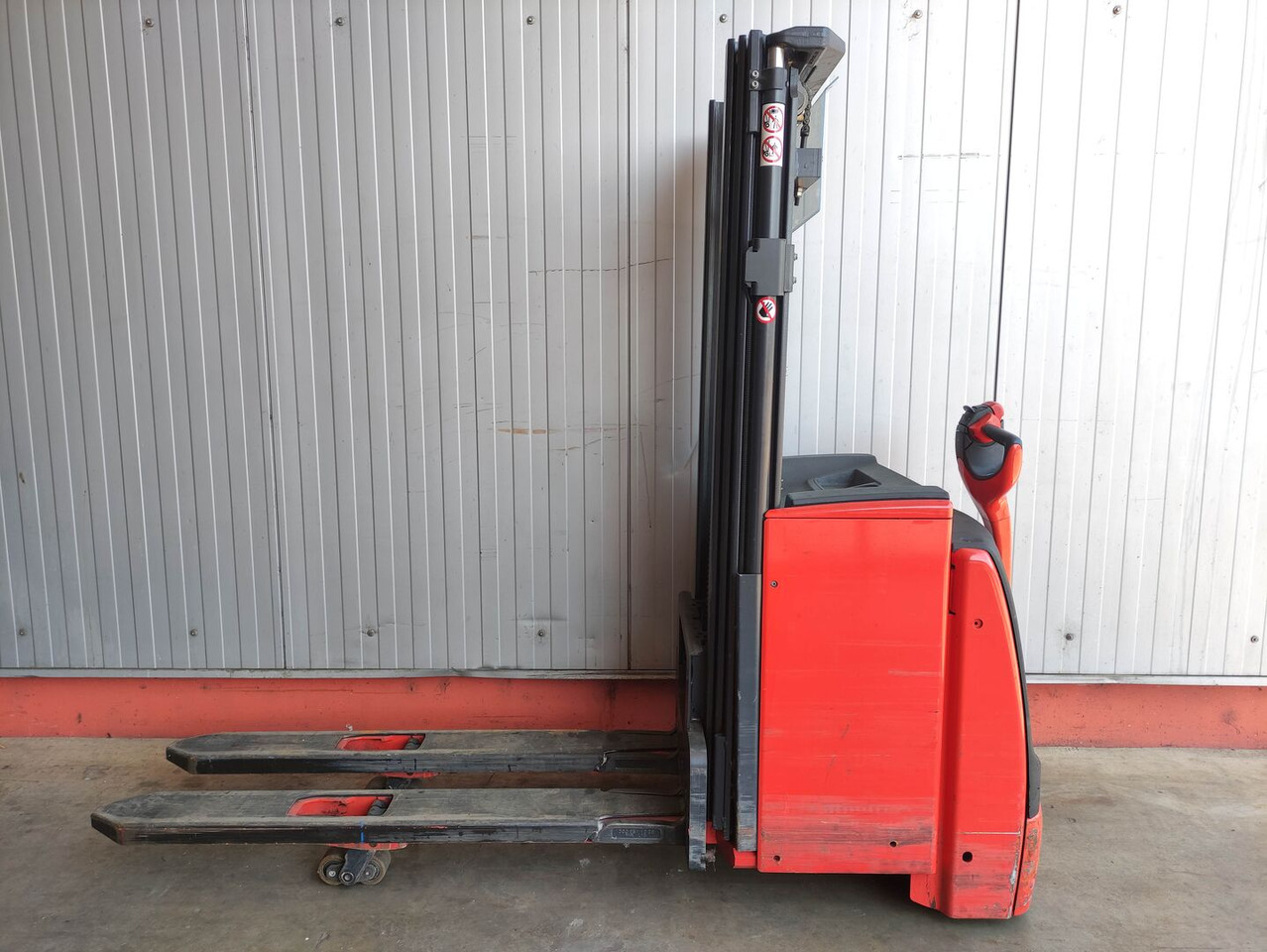 Linde L16i-1173 - Hochhubwagen: das Bild 1 Linde L16i-1173 - Hochhubwagen: das Bild 1