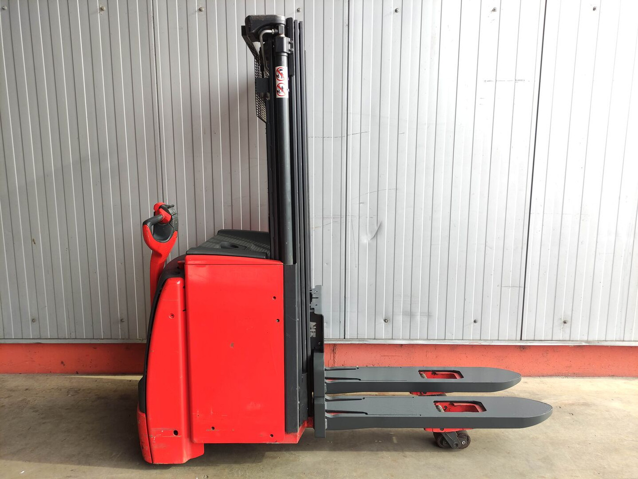 Linde L20i-1173 - Hochhubwagen: das Bild 2 Linde L20i-1173 - Hochhubwagen: das Bild 2