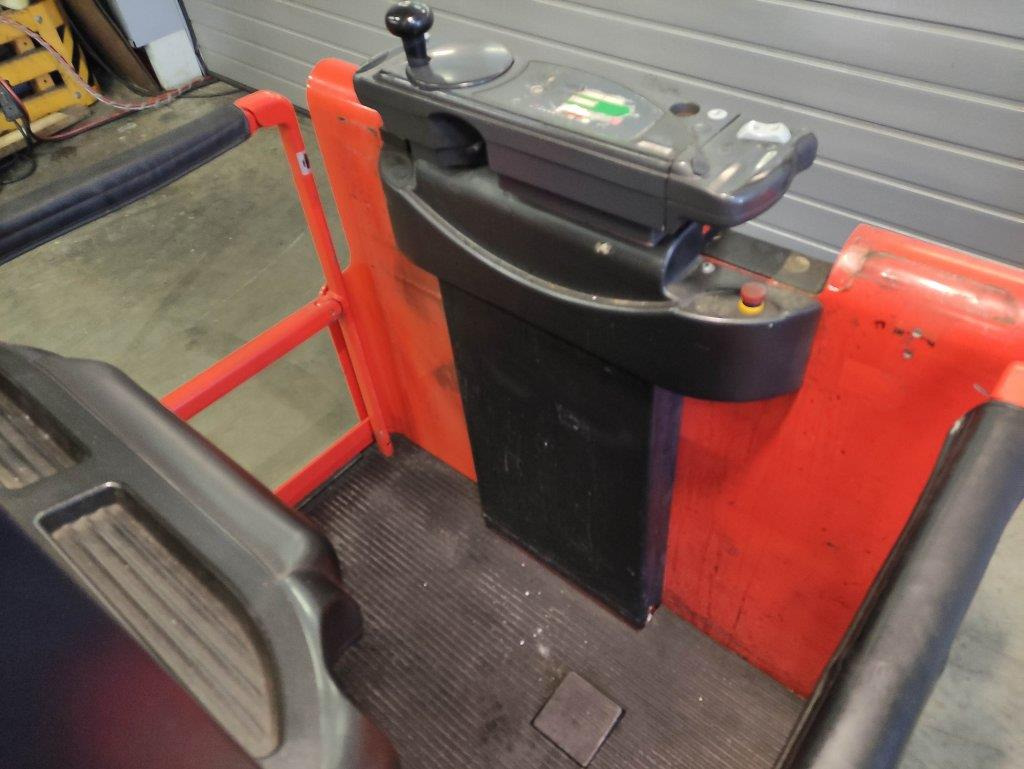 Linde V11 - Kommissionierer: das Bild 5 Linde V11 - Kommissionierer: das Bild 5